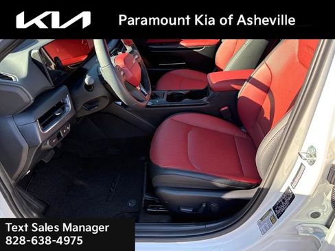 New 2025 Kia K4 GT-Line image 18