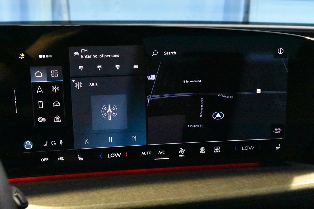 Certified 2025 Audi Q5 Premium Plus w/ Premium Plus AWD/4WD image 10