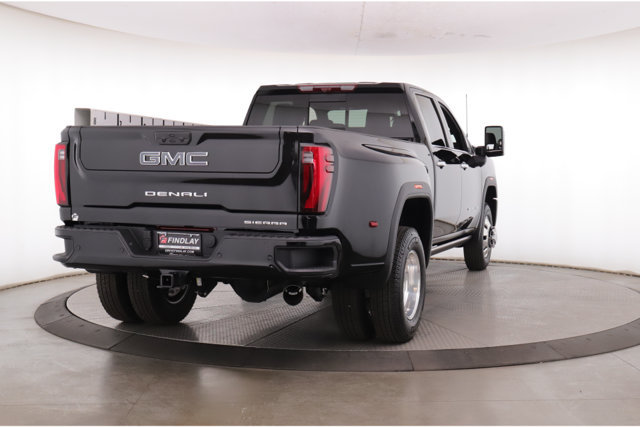 Used 2026 GMC Sierra 3500 Denali Ultimate AWD/4WD image 7