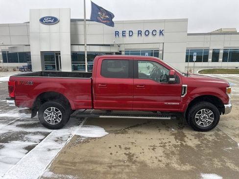 Used 2022 Ford F250 Lariat w/ Lariat Value Package image 2