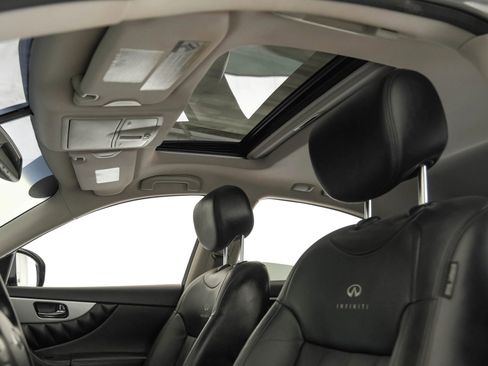 Used 2014 INFINITI QX70 3.7 image 4