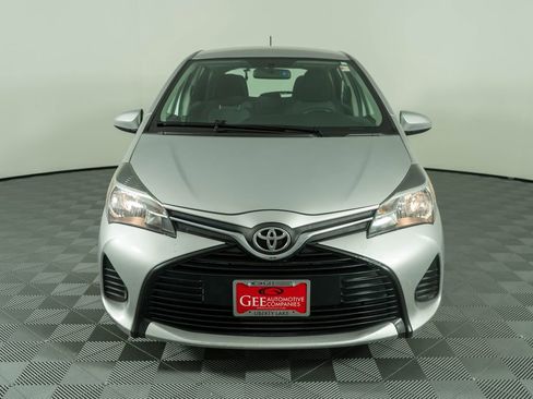 Used 2015 Toyota Yaris L FWD image 2