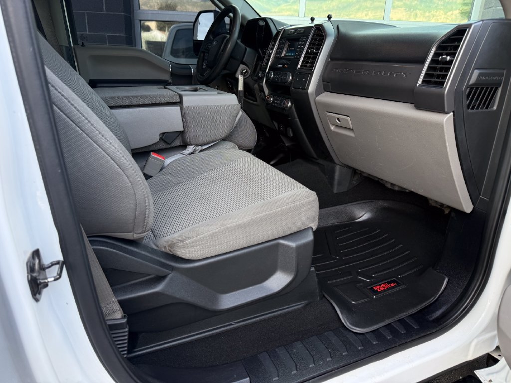 Used 2019 Ford F250 XLT w/ FX4 Off-Road Package AWD/4WD image 45