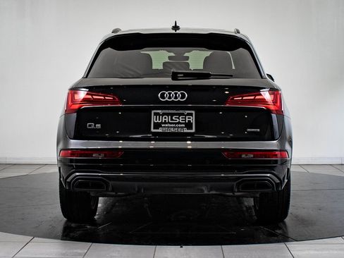 Certified 2025 Audi Q5 2.0T Premium w/ Convenience Plus Package image 7