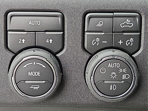 New 2026 Chevrolet Silverado 1500 LTZ w/ LTZ Premium Texas Edition image 17