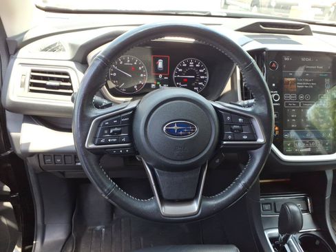 Used 2023 Subaru Ascent Limited w/ Technology Package AWD/4WD image 8