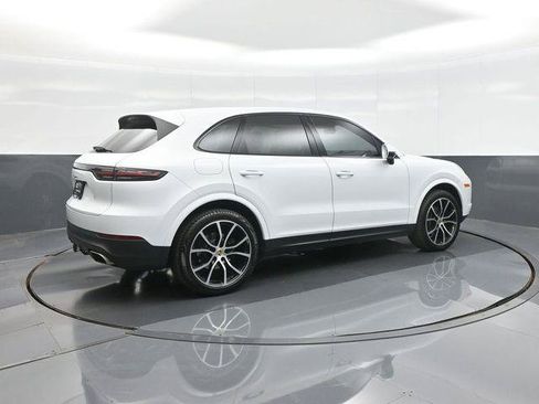 Used 2020 Porsche Cayenne AWD/4WD image 7