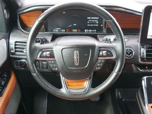 Used 2019 Lincoln Navigator L Reserve AWD/4WD image 26