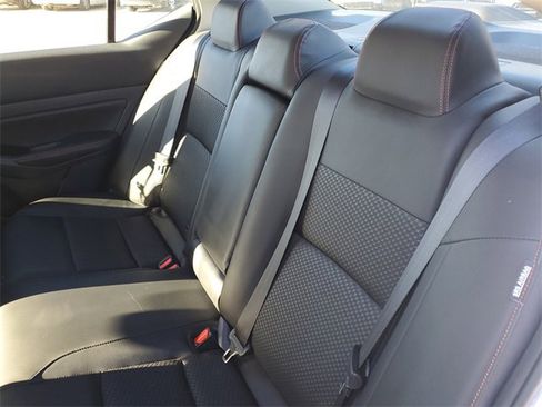 Used 2023 Nissan Altima 2.5 SR image 10