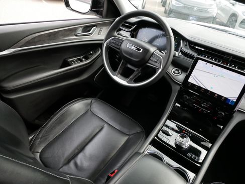 Used 2022 Jeep Grand Cherokee Limited 4xe AWD/4WD image 9