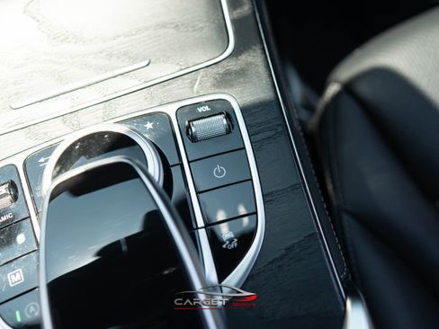 Used 2018 Mercedes-Benz GLC 300 4MATIC Coupe image 38