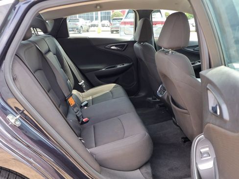 Used 2023 Chevrolet Malibu LT FWD image 10