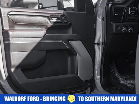 Used 2024 GMC Sierra 2500 AT4X w/ AT4X AEV Edition image 51