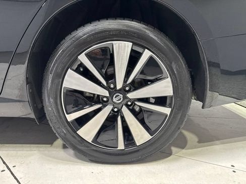 Used 2021 Nissan Altima 2.5 SV AWD/4WD image 9
