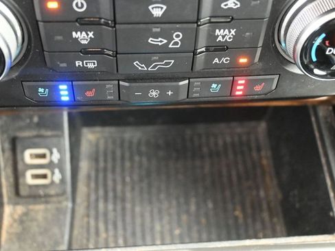 Used 2020 Ford F150 Lariat w/ Equipment Group 502A Luxury RWD image 14