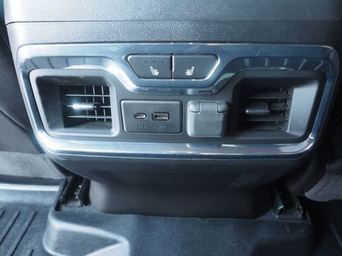 Used 2021 Chevrolet Silverado 1500 LTZ image 20