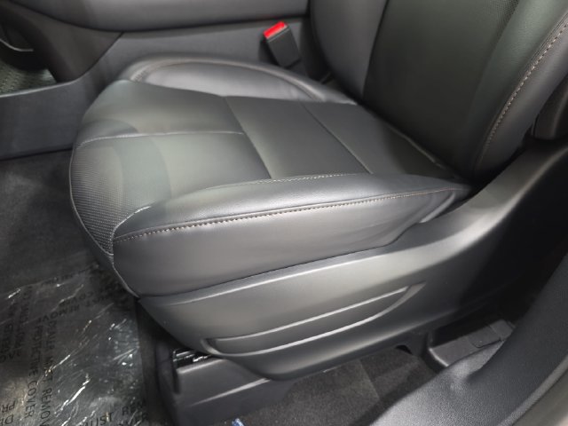 New 2027 Lincoln Aviator AWD image 26