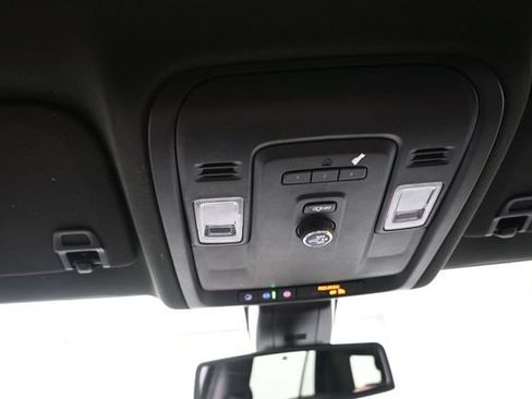Used 2021 Chevrolet Tahoe LT AWD/4WD image 12