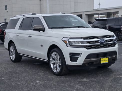 Certified 2024 Ford Expedition Max King Ranch AWD/4WD image 3