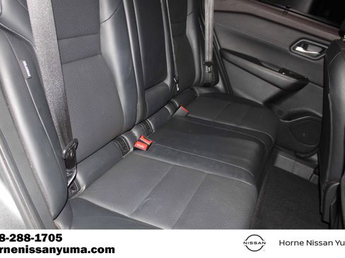 Certified 2023 Nissan Rogue SV w/ SV Premium B Package FWD image 7