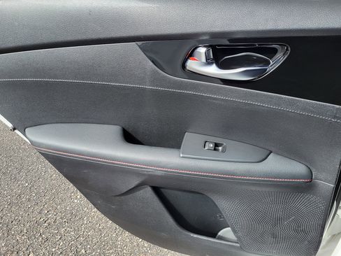 Used 2024 Kia Forte GT image 11