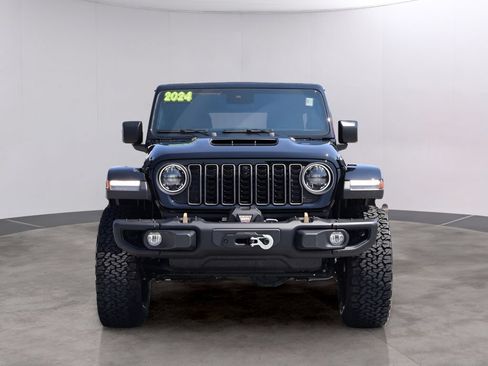 Used 2024 Jeep Wrangler Unlimited Rubicon 392 AWD/4WD image 2