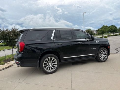 Used 2022 GMC Yukon Denali AWD/4WD image 5