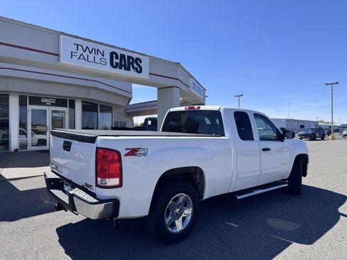Used 2011 GMC Sierra 1500 SLE AWD/4WD image 8