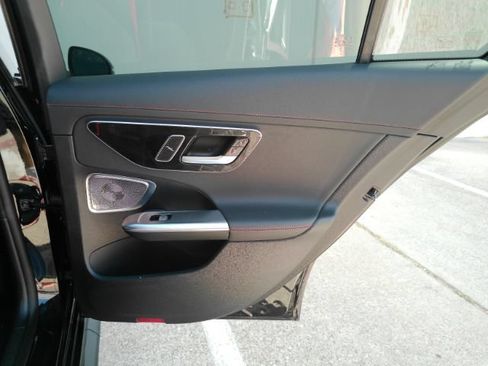 Used 2024 Mercedes-Benz C 43 AMG 4MATIC Sedan image 23