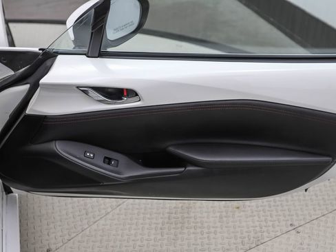 Used 2018 MAZDA MX-5 Miata Grand Touring image 20