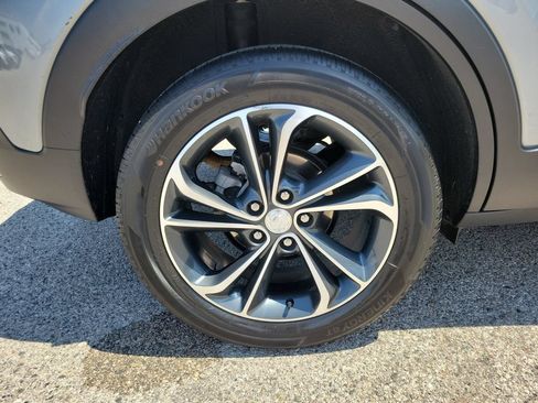 Used 2023 Buick Encore GX Select FWD image 5