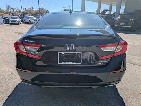 Used 2022 Honda Accord Sport image 5
