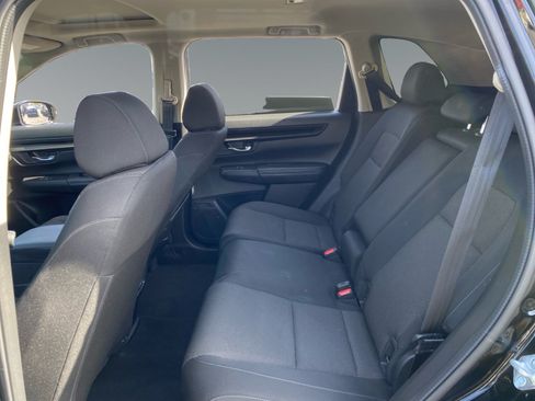 Used 2025 Honda CR-V EX image 13