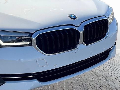Used 2023 BMW 540i xDrive w/ Convenience Package AWD/4WD image 32
