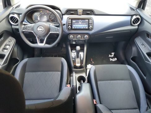 Used 2024 Nissan Versa SV w/ Trunk Package FWD image 15