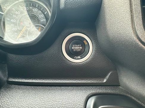 Used 2020 RAM 1500 Tradesman AWD/4WD image 18
