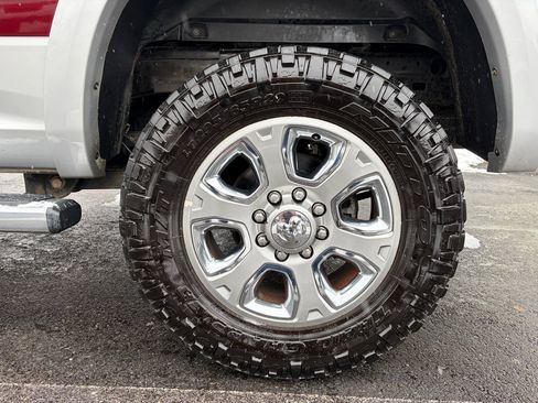 Used 2016 RAM 2500 Laramie w/ Protection Group image 17