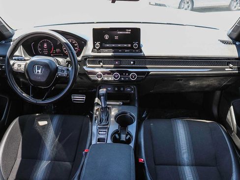 Used 2025 Honda Civic Sport image 12