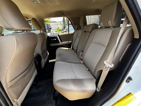 Used 2018 Toyota 4Runner SR5 RWD image 17