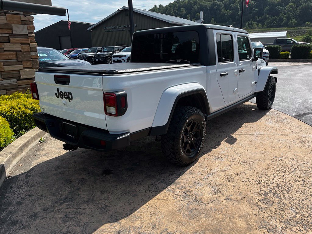 Used 2022 Jeep Gladiator Sport AWD/4WD image 5