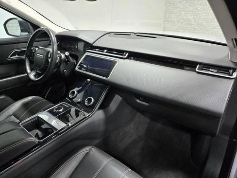 Used 2019 Land Rover Range Rover Velar S AWD/4WD image 54