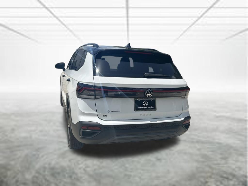 New 2026 Volkswagen Taos SE FWD image 5