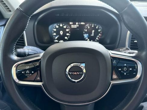 Used 2017 Volvo XC90 T6 Momentum w/ Vision Package image 29