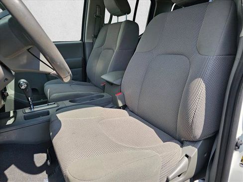 Used 2019 Nissan Frontier SV w/ Value Truck Package AWD/4WD image 23
