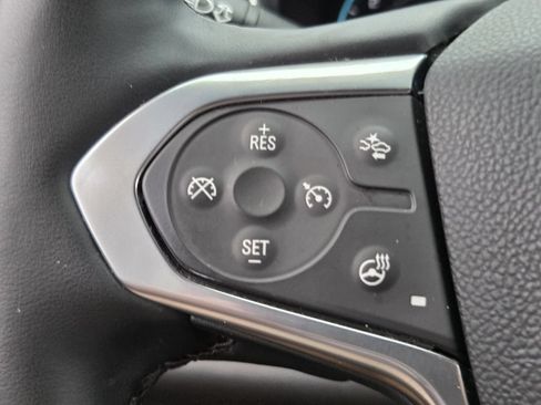 Used 2023 Chevrolet Traverse RS AWD/4WD image 28