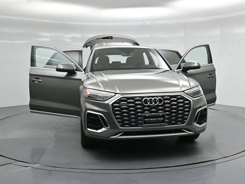 Used 2023 Audi Q5 2.0T Premium w/ Convenience Package AWD/4WD image 33