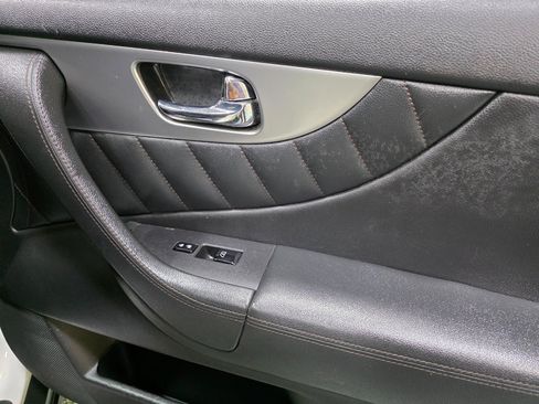 Used 2013 INFINITI FX37 Limited Edition image 26