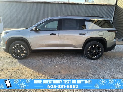 New 2026 Chevrolet Traverse LT w/ Sun and Wheel Package image 5