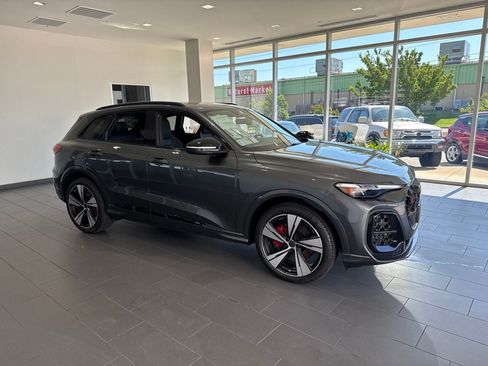 New 2026 Audi SQ5 Premium Plus AWD/4WD image 1