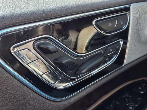 Certified 2022 Lincoln Navigator Reserve AWD/4WD image 15